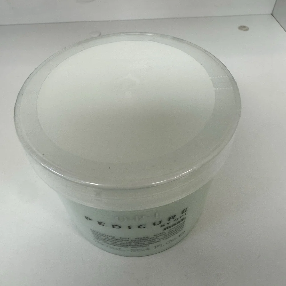 OPI pedicure mask